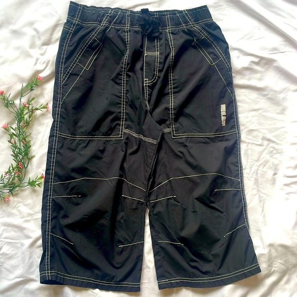 Boys Cargo Shorts - Picture 4 of 11